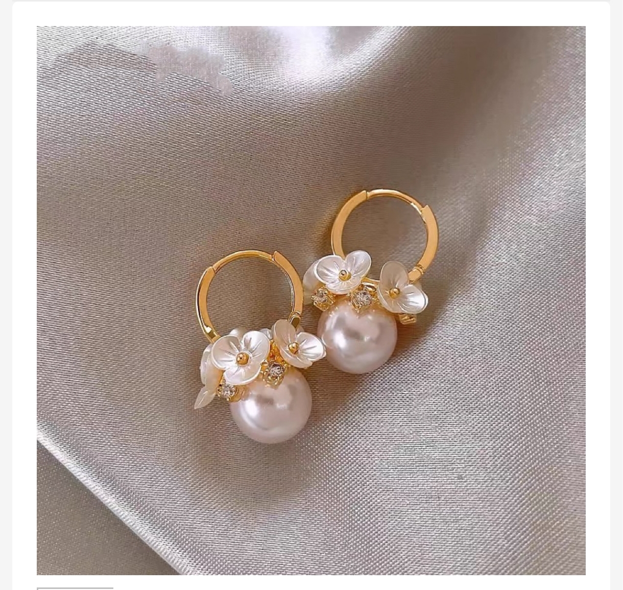 Screenshot_2025-10-15-22-57-49-664_wholesaleplus.com.bd-edit Silver silver needle from pearl, fashionable elegant earrings, flowered, high-quality style, french style, light luxury style - Image 1