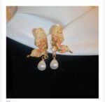 Silver silver needle from pearl, fashionable elegant earrings, flowered, high-quality style, french style, light luxury style - Image 8